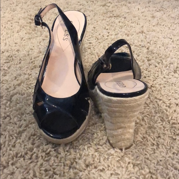 Guess black wedges - Picture 3 of 6